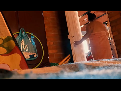 ❤️ Iz-ziju jsegwini fid-doċċa, hu jaqtagħni waqt li nieħu doċċa. ❌ Porn Russu fil-porn mt.hochu-sex-tomsk.ru